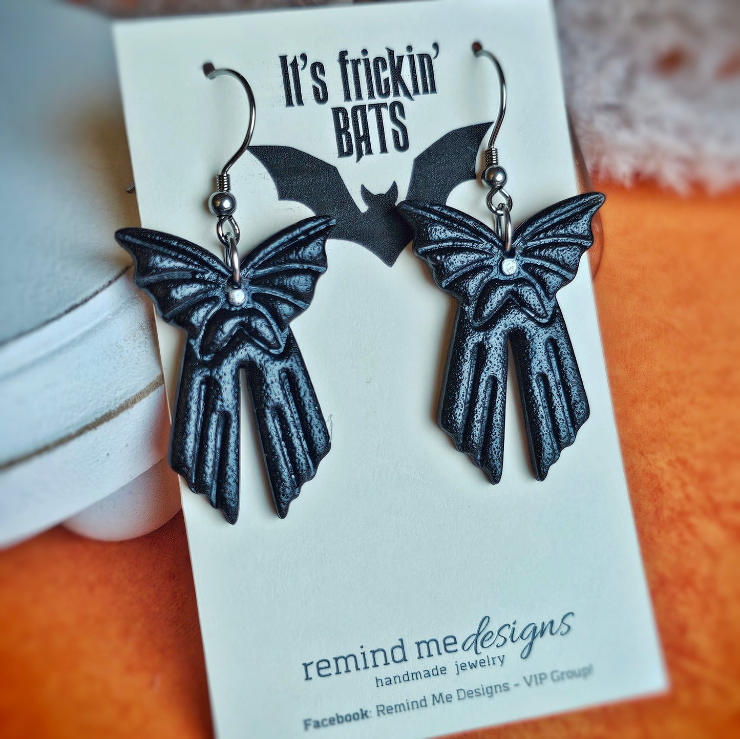 Black Bat Bow Dangle Earrings