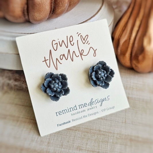 Gray Flower Resin Stud Earrings