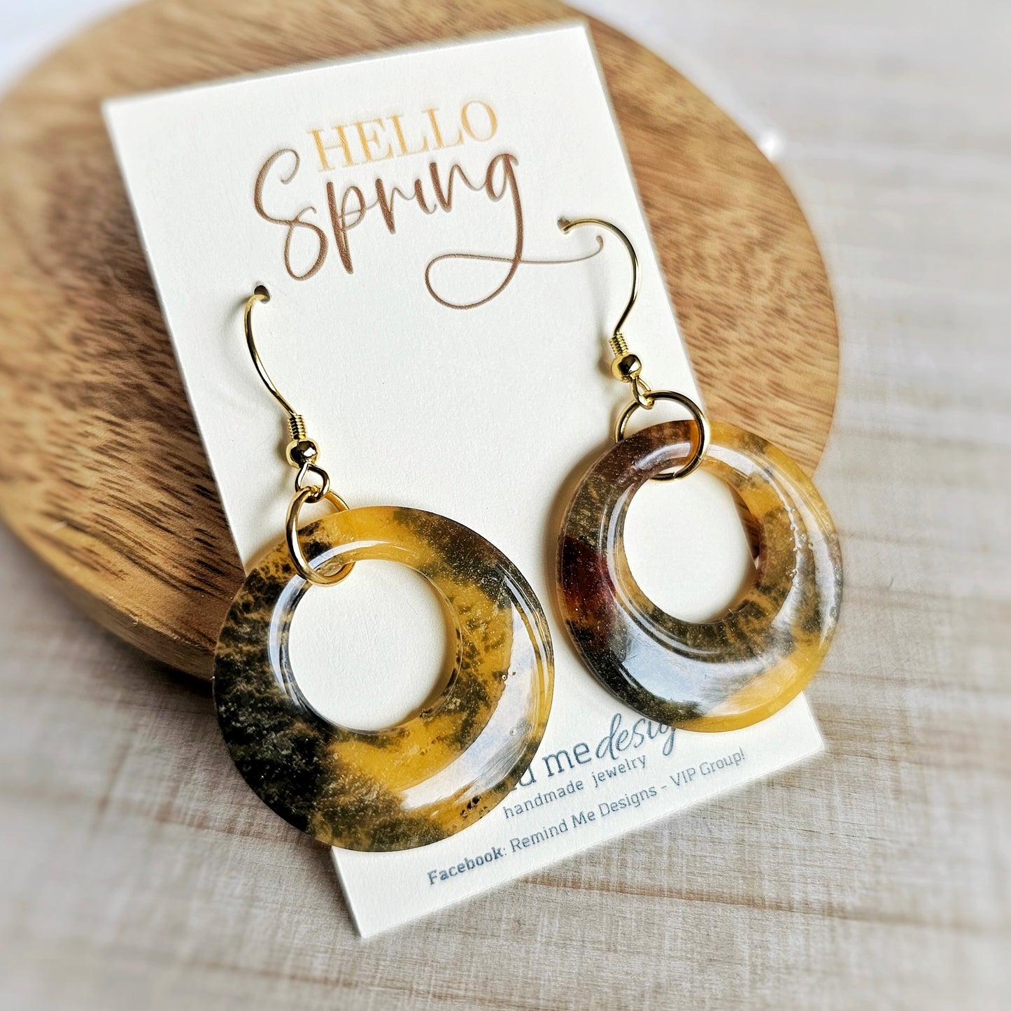 Circle Marbled Tortoise Shell Clay Dangle Earrings