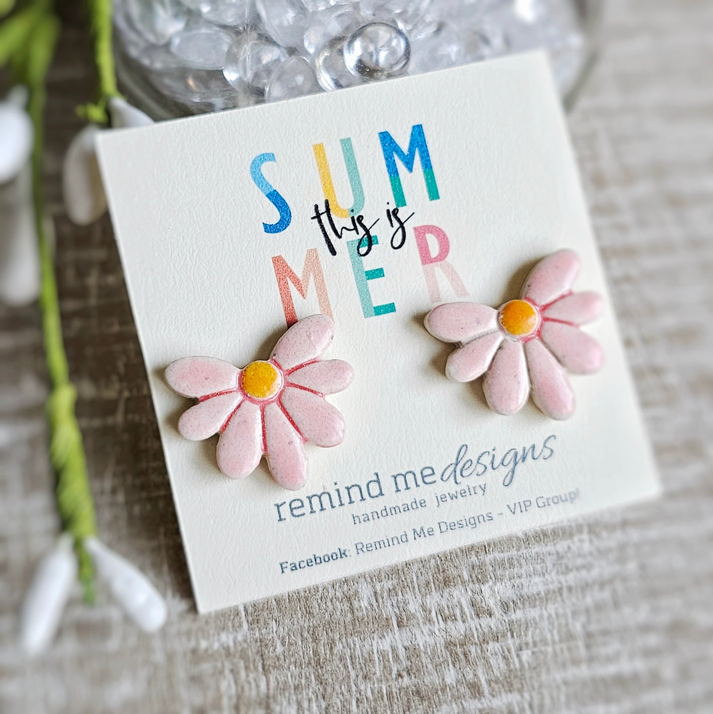 Flower Arch Clay Stud Earrings