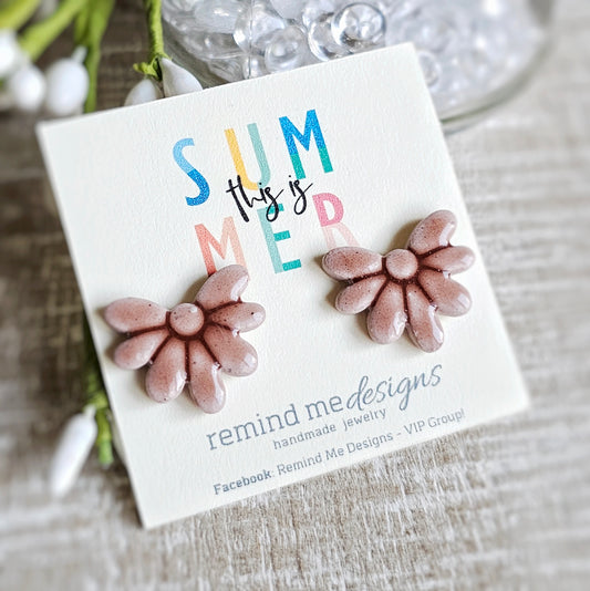 Flower Arch Clay Stud Earrings