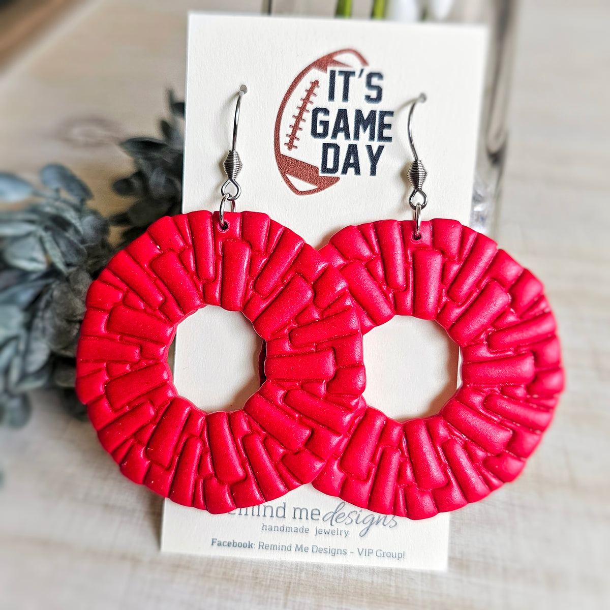 Red Rattan Clay Dangle Earrings
