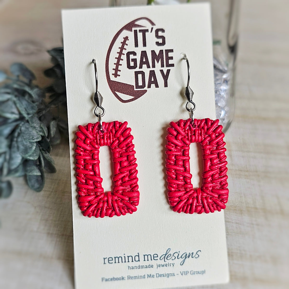 Red Rattan Clay Dangle Earrings